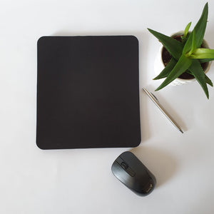 black mouse pad