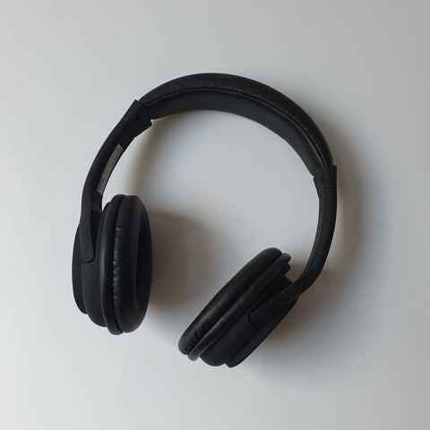 Image of Black bluetooth wireless headphone